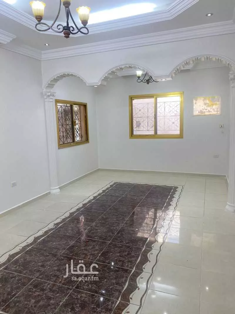 5 bedroom floor in Al Safa 3