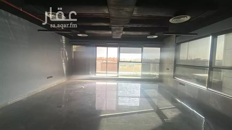 مكتب 1150 م² في الياسمين 4