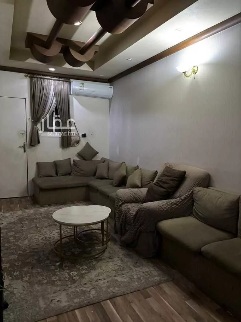 شقة 4 غرف في الحمراء 4