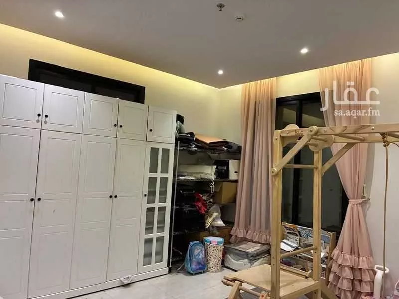 5 bedroom apartment in Ishbiliyah 3