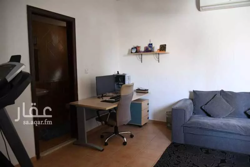 8 bedroom villa in An Namudhajiyah, Riyadh 27