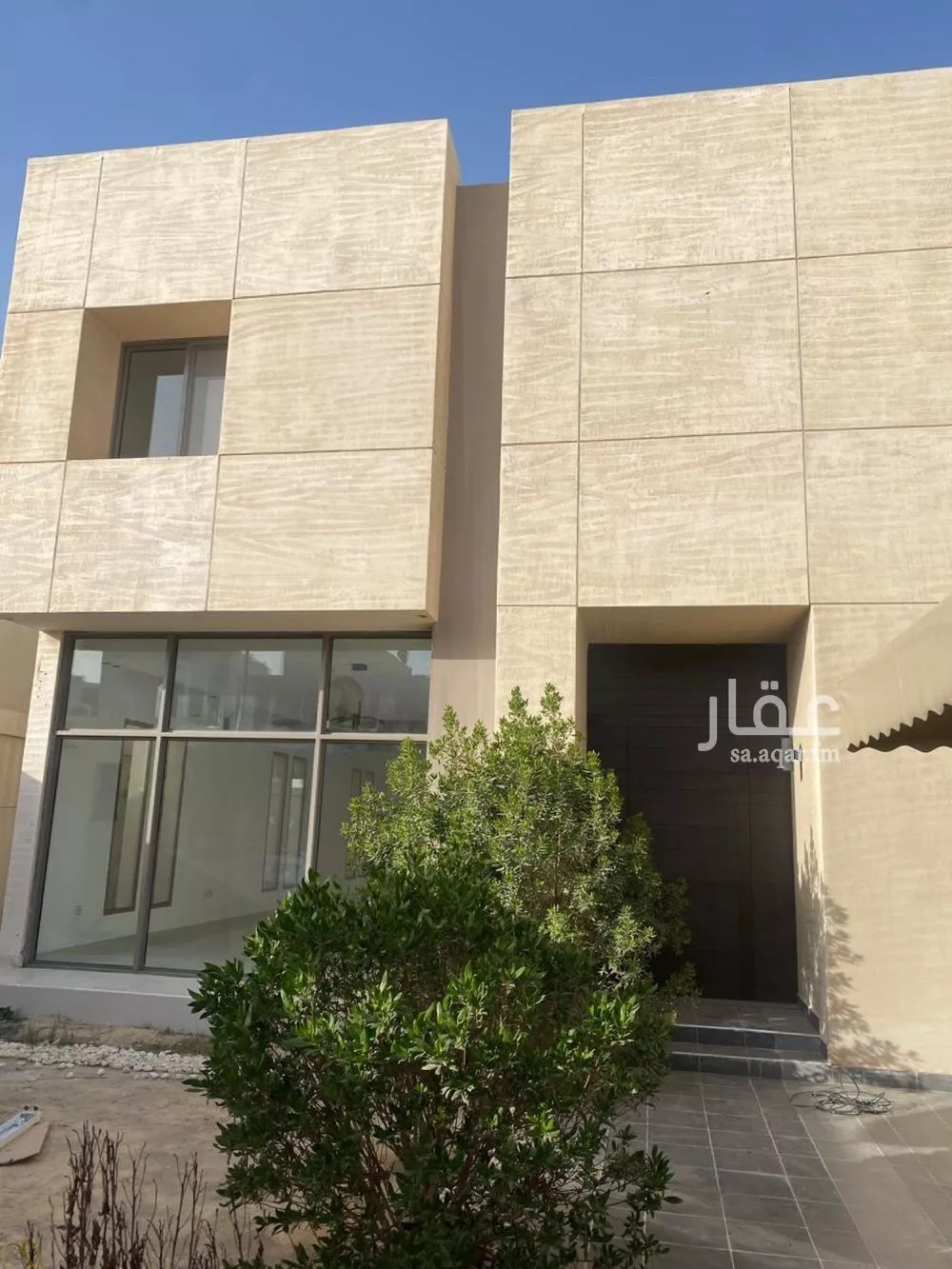 فيلا 5 غرف في الامواج 2