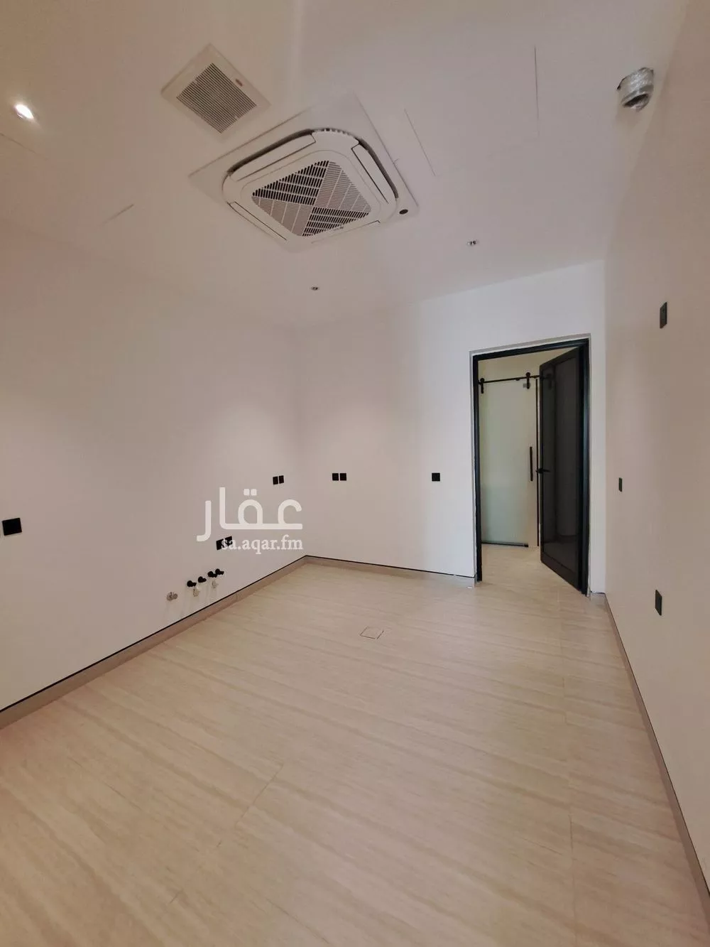 دور 4 غرف في العارض 5