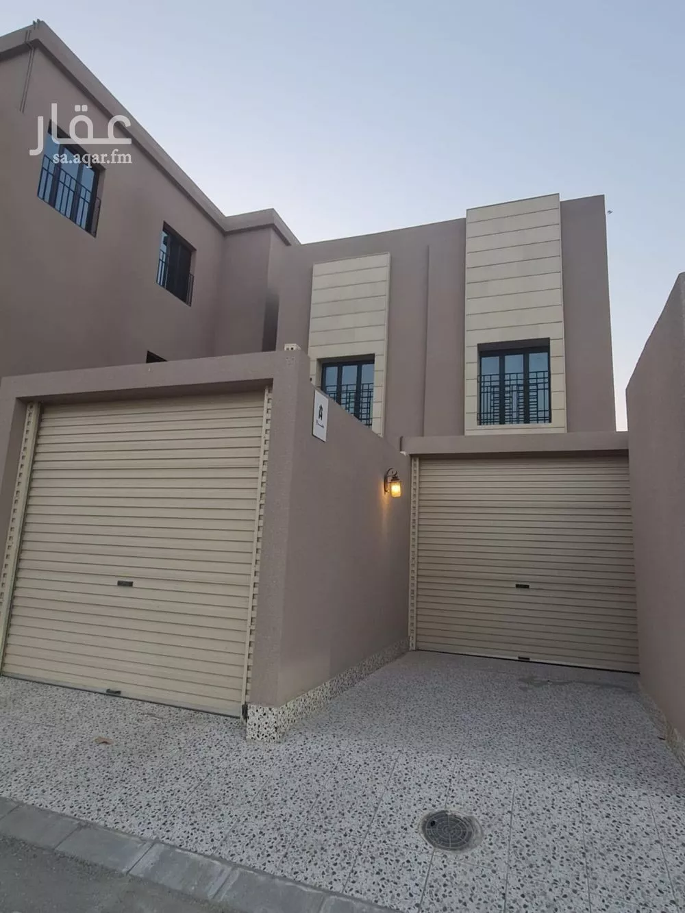 فيلا 5 غرف في المدينة الرياضية 3