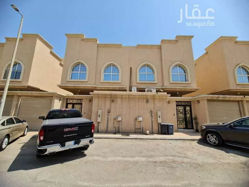 فيلا 6 غرف في السيف 1