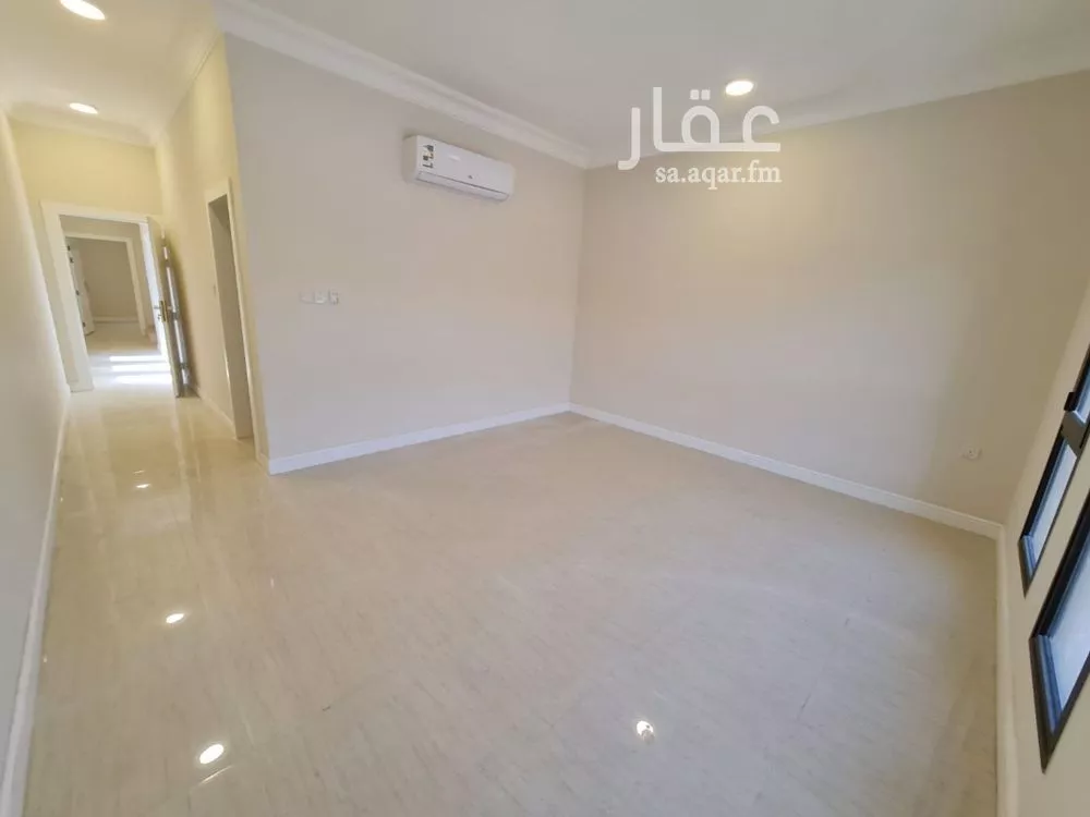 4 bedroom villa in Sports City, Eastern Province 23