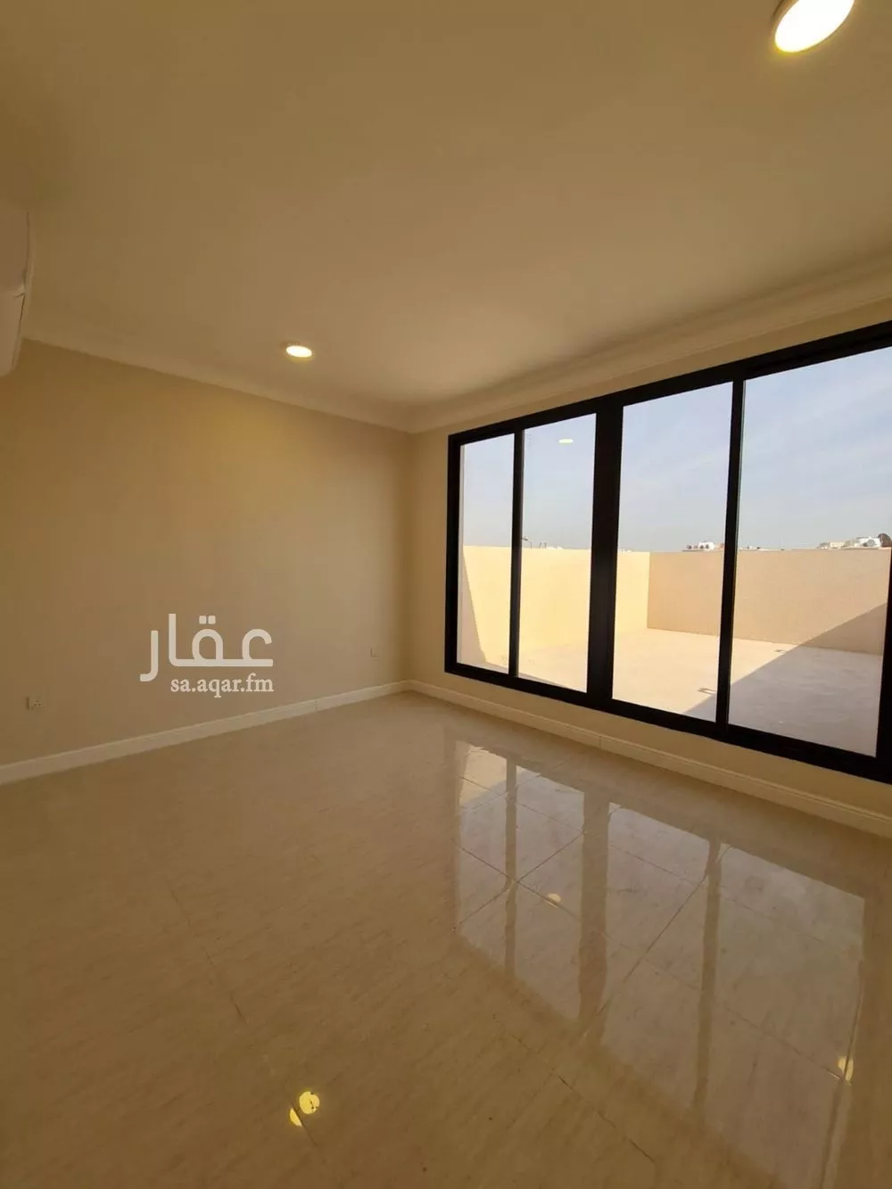 4 bedroom villa in Sports City, Eastern Province 12