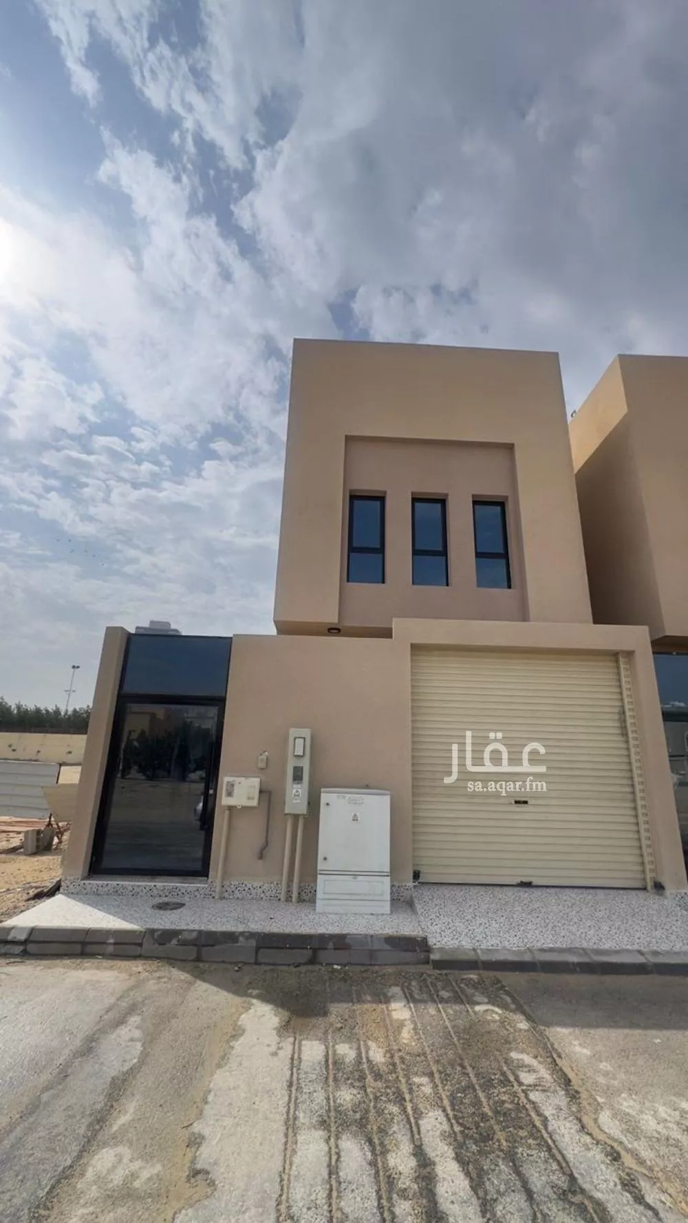 4 bedroom villa in Sports City, Eastern Province 2