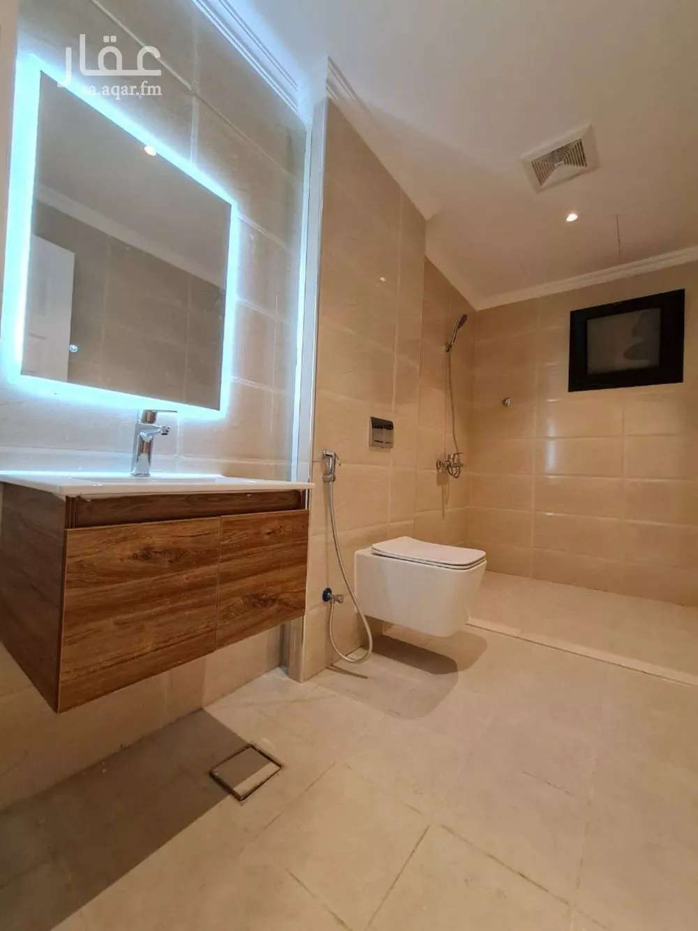 4 bedroom villa in Sports City, Eastern Province 14