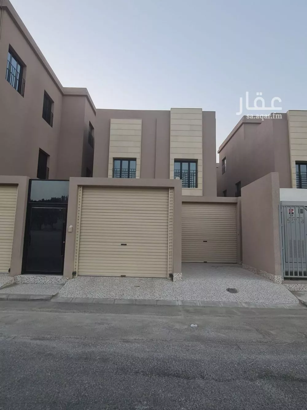 فيلا 5 غرف في المدينة الرياضية 2