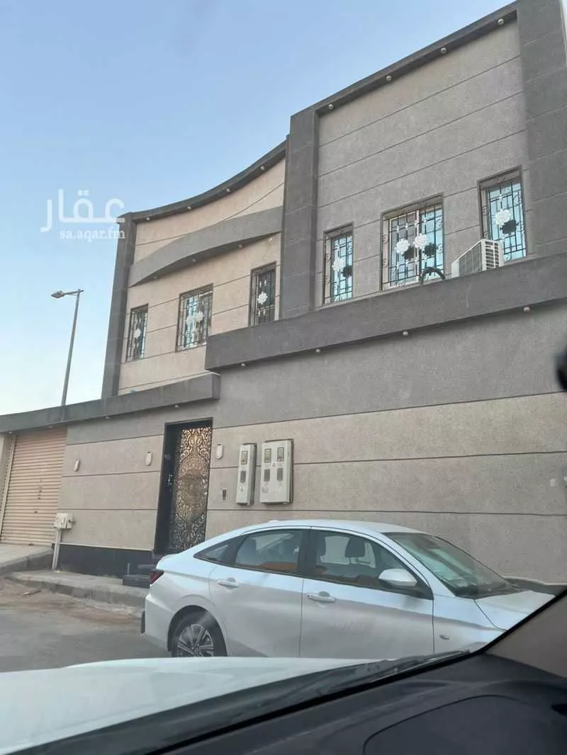 فيلا 5 غرف في المونسية 3