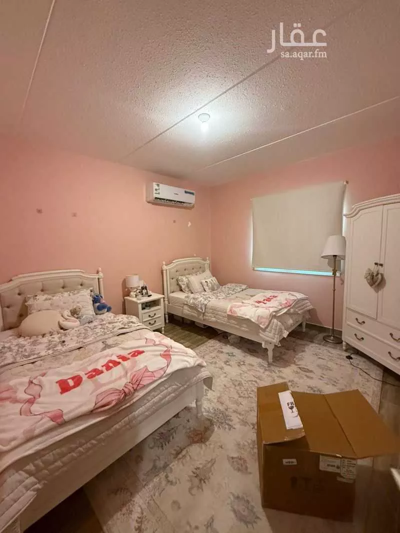 5 bedroom villa in Al Aridh 4