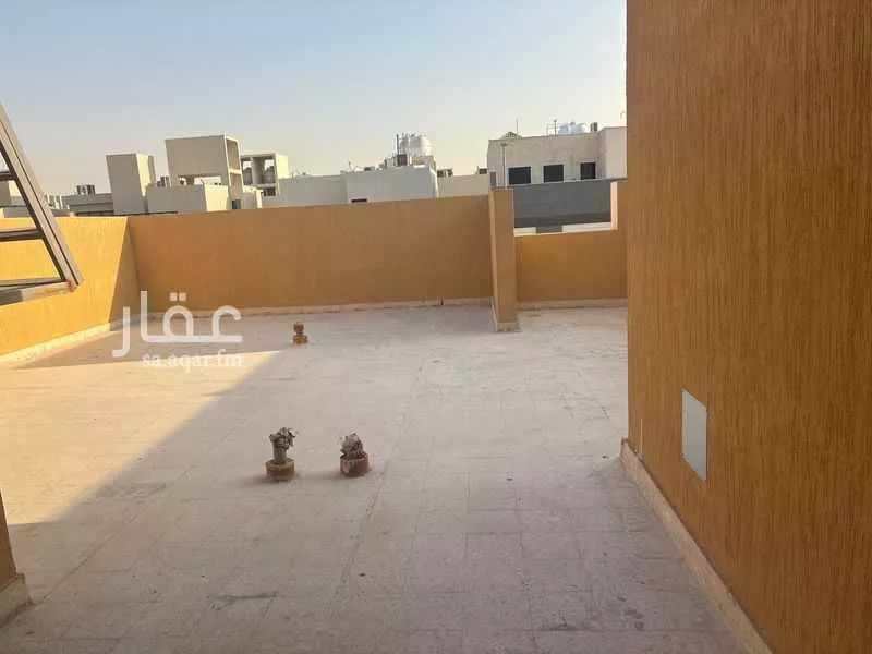 4 bedroom floor in Al Narjis 4