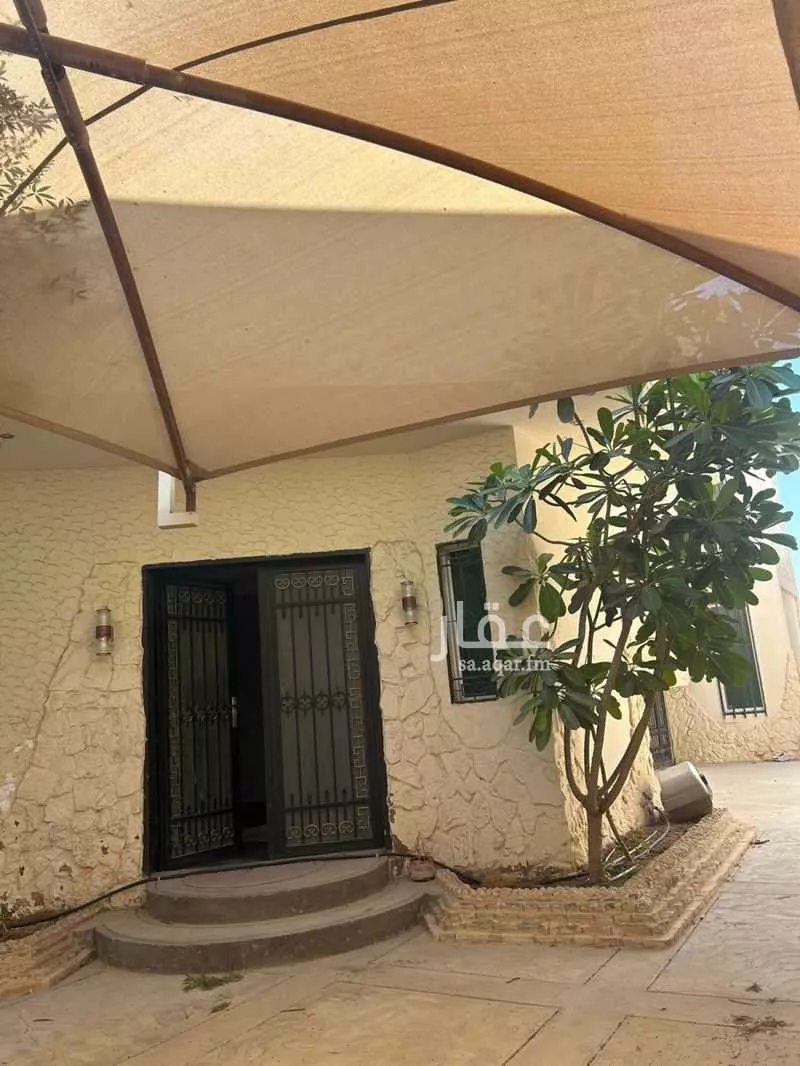 10 bedroom villa in Al Sahafah, Riyadh 17