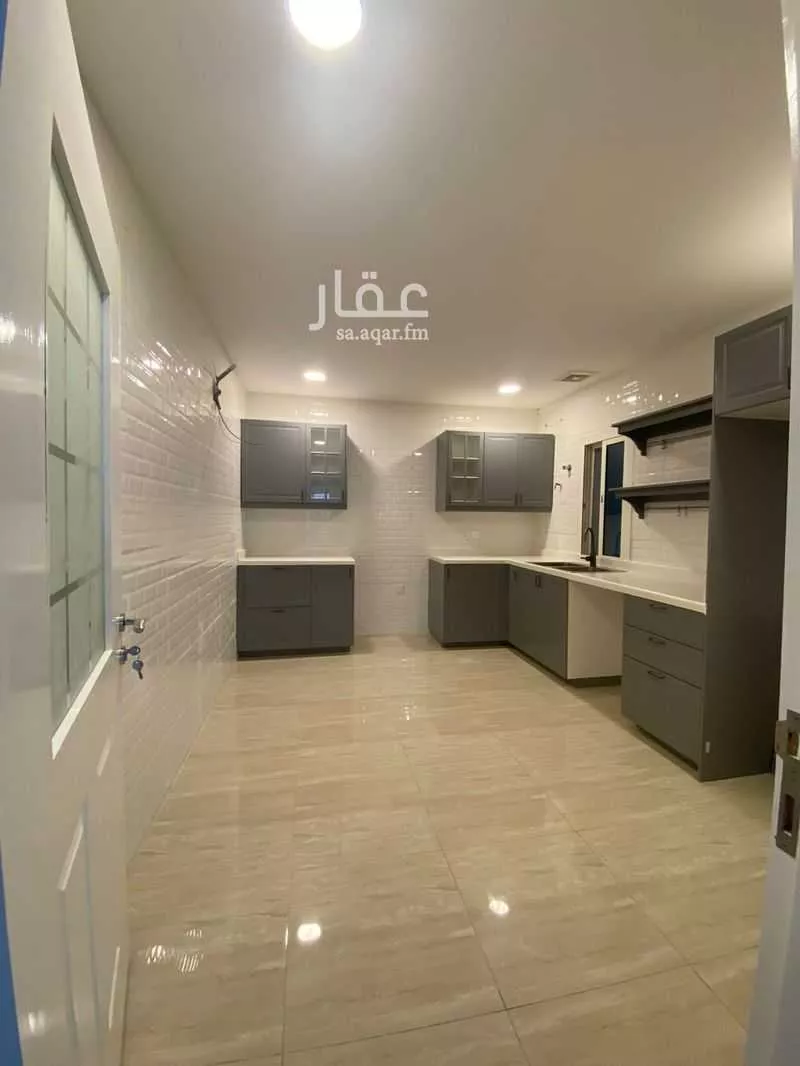 شقة 5 غرف في الشعلة 5