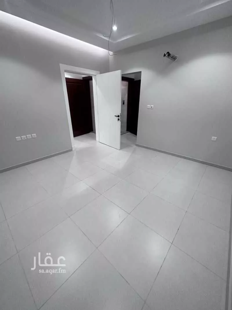 شقة 6 غرف في الواحة 3