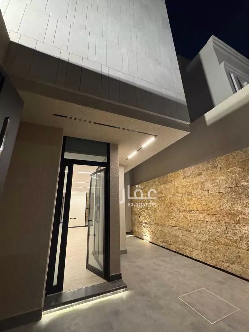 3 bedroom floor in Al Aridh 2