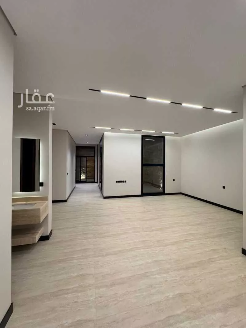 3 bedroom floor in Al Aridh 4