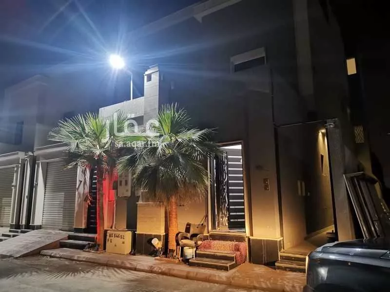 فيلا 4 غرف في العارض 1