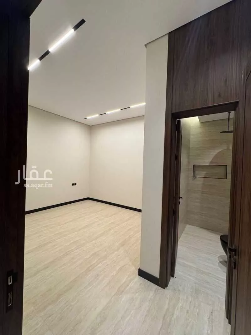 3 bedroom floor in Al Aridh 5