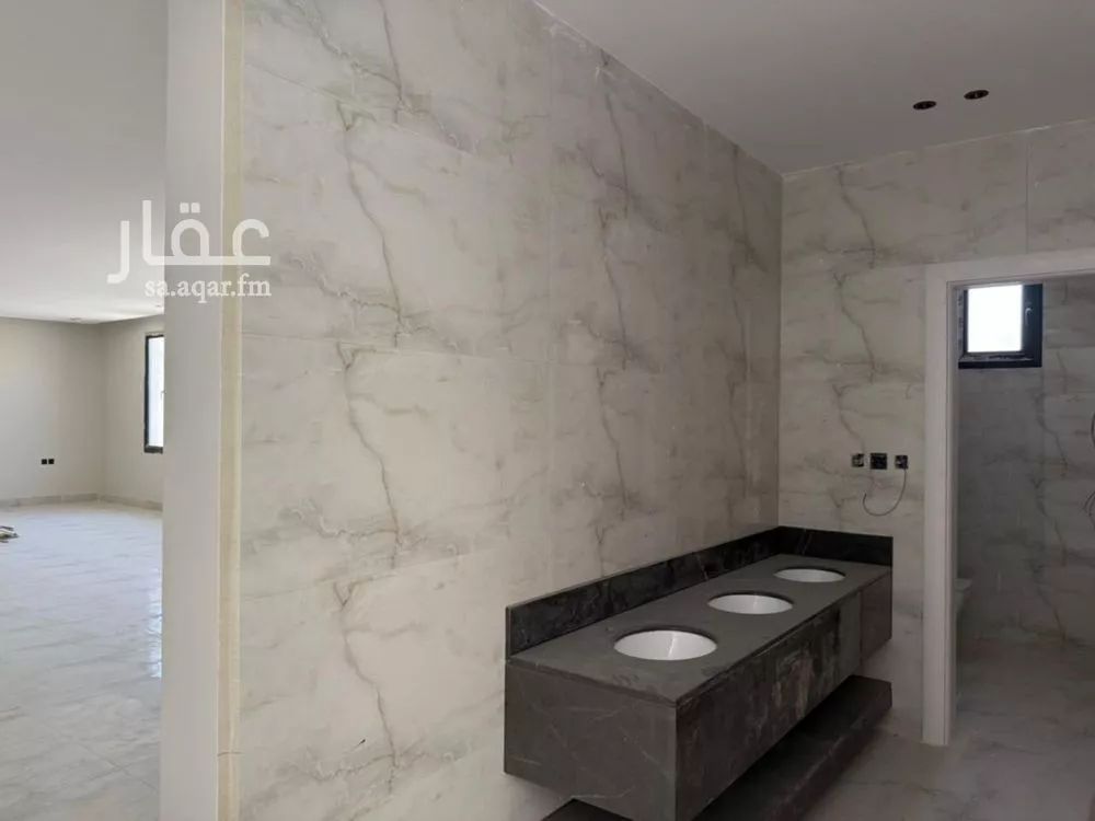 فيلا 7 غرف في النرجس 2