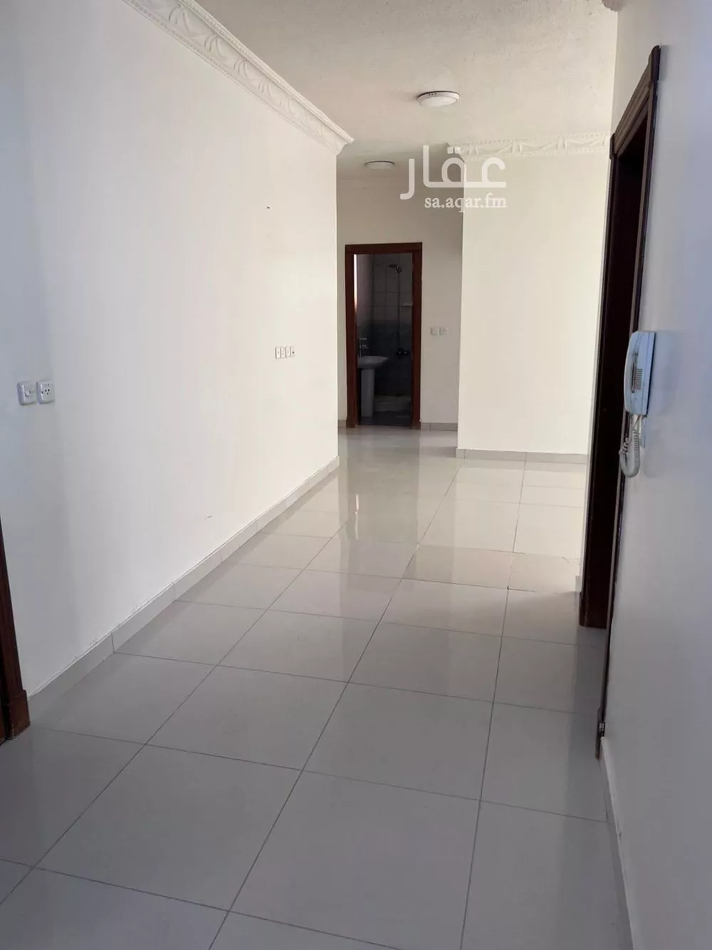 3 bedroom apartment in Al Yasmin 4