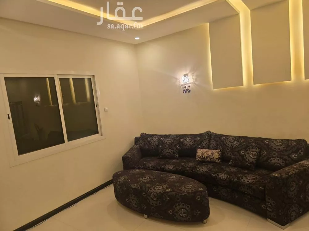 3 bedroom villa in Qurtubah, Riyadh 6