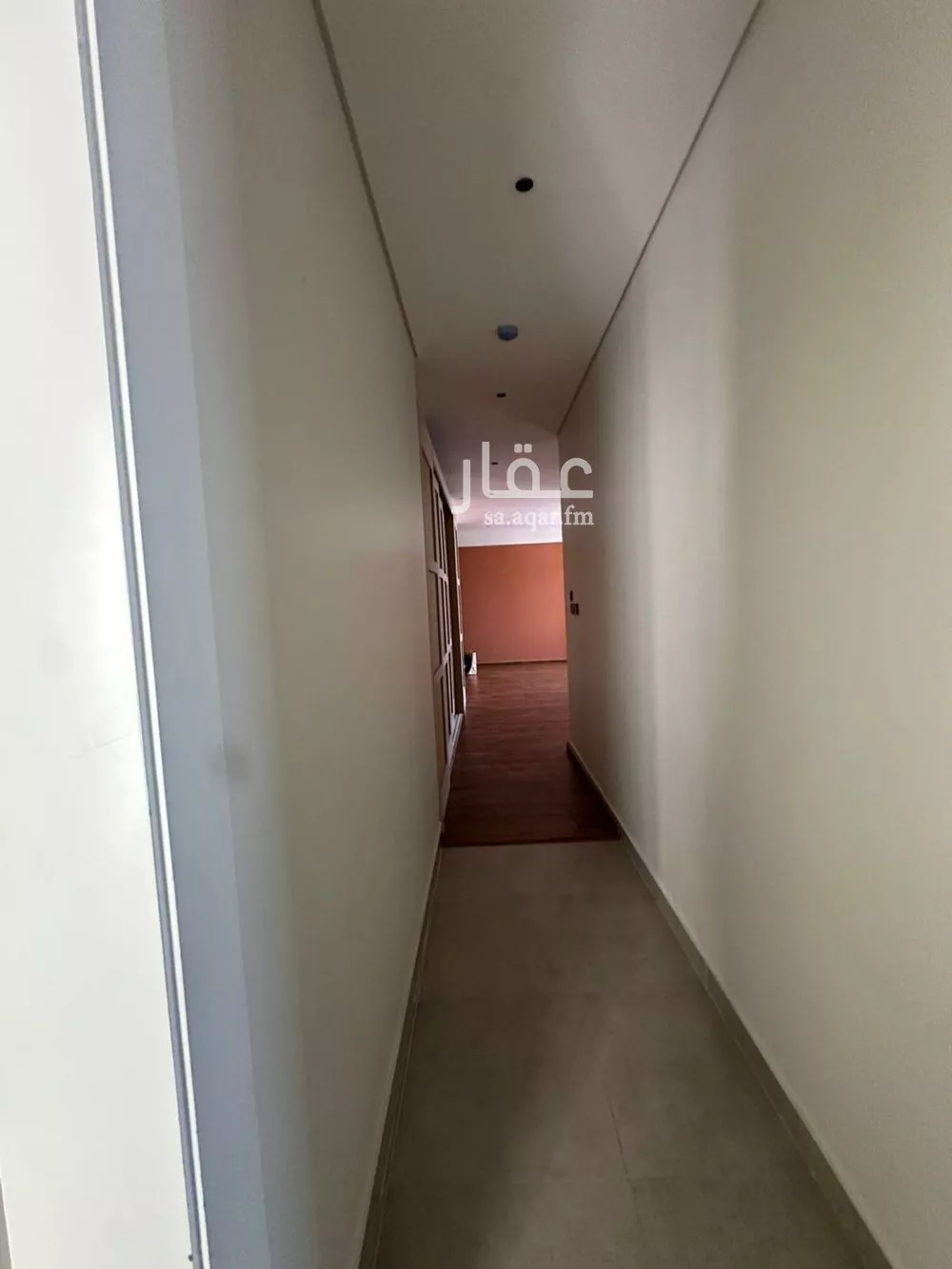 شقة 3 غرف في الملقا 3