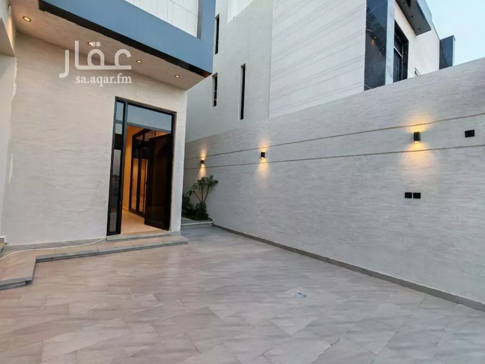 فيلا 5 غرف في الرمال 3