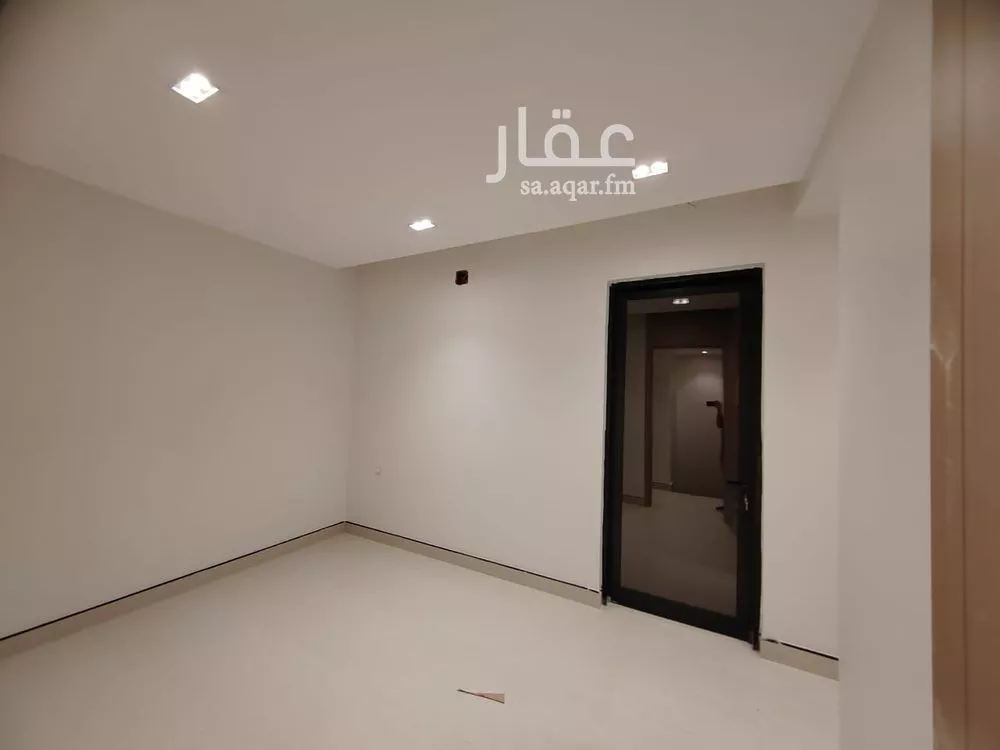 فيلا 5 غرف في الرمال 4