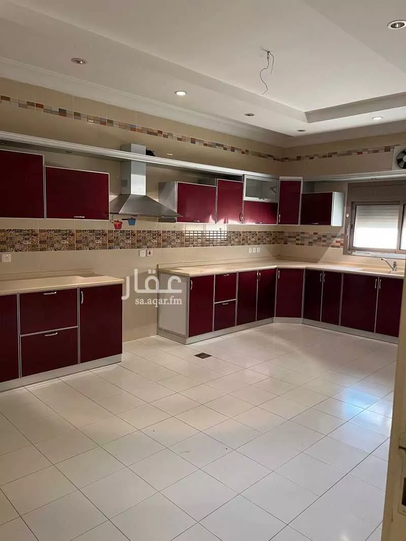 عمارة 690 م² في البساتين 2