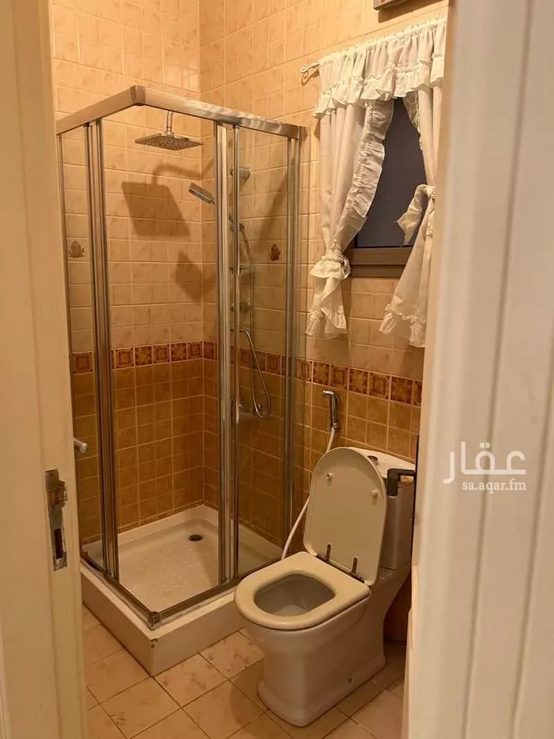 4 bedroom building in Al Basateen, Jeddah 12