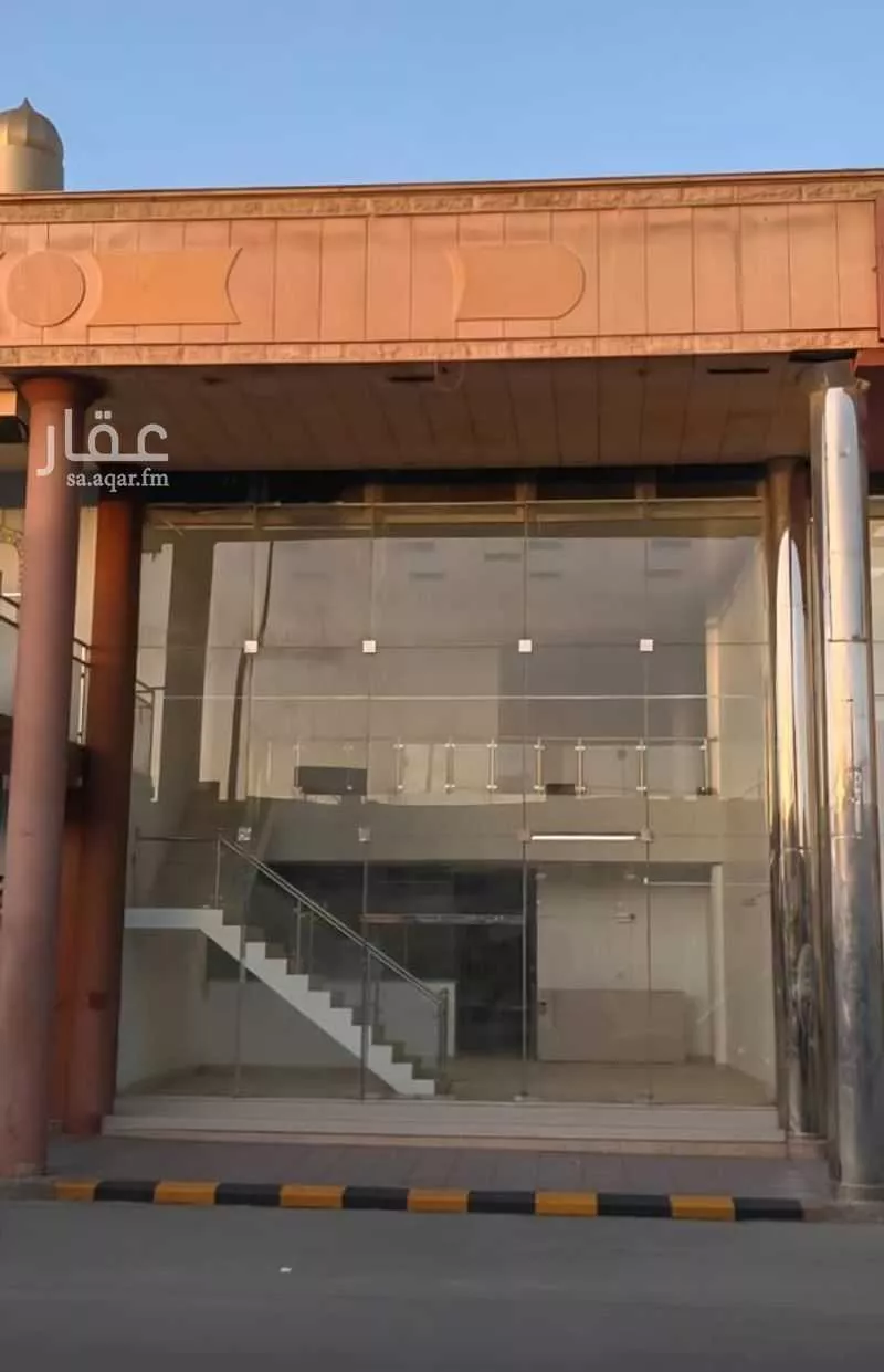 محل 875 م² في النسيم الغربي