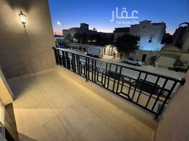 4 bedroom apartment in King Abdul Aziz, Riyadh 8