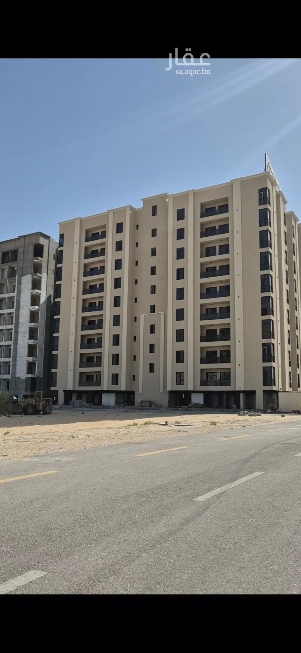 شقة 5 غرف في ضاحية الملك فهد 1