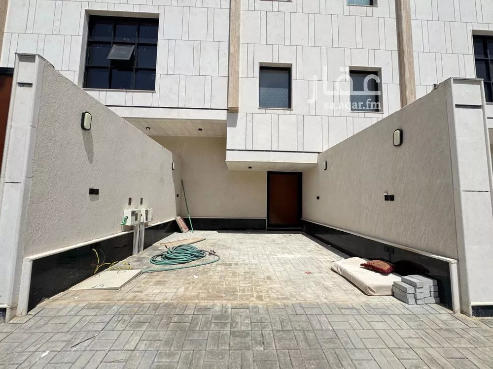 دور 5 غرف في المونسية 1