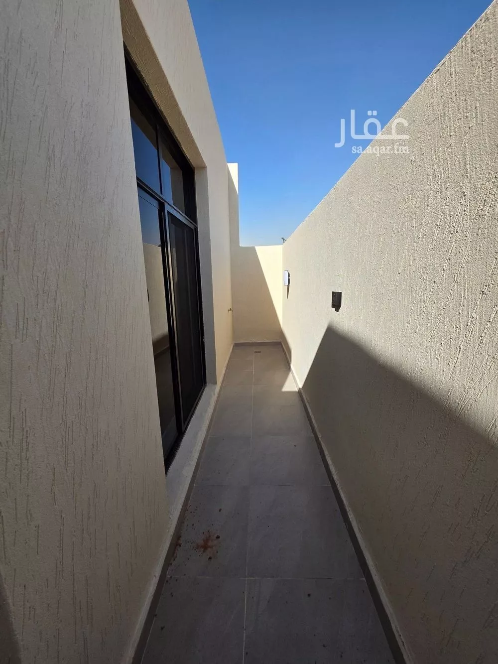 4 bedroom floor in Al Khaleej 5