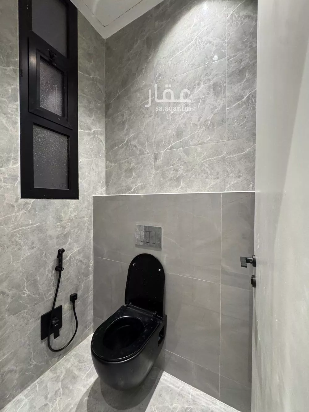 5 bedroom duplex in King Faisal 5