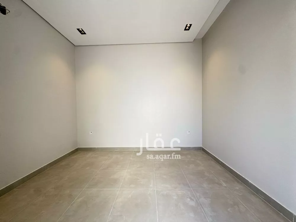 فيلا 5 غرف في الرمال 5