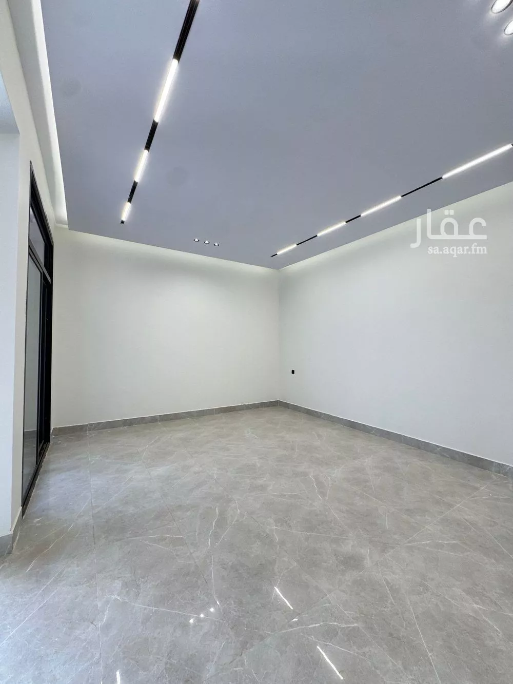 فيلا 5 غرف في الشرق 5