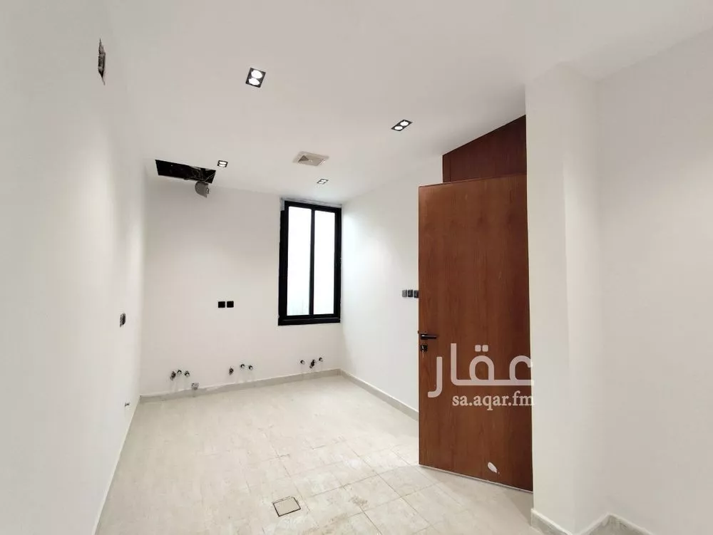 دور 4 غرف في الشرق 1