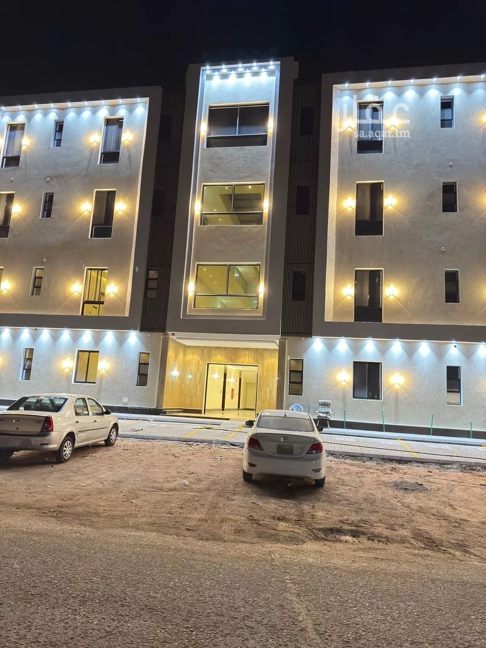 شقة 4 غرف في الرمال 2