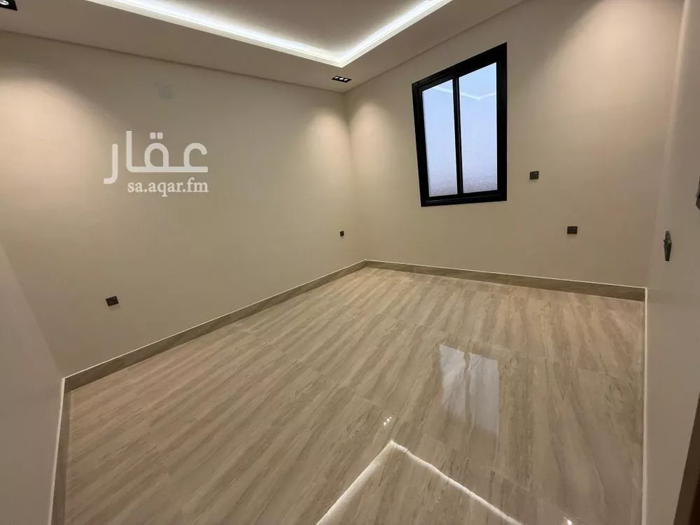 فيلا 5 غرف في الرمال 4