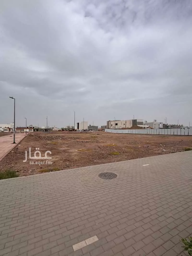 3042 sqm land in Mudhainib 4