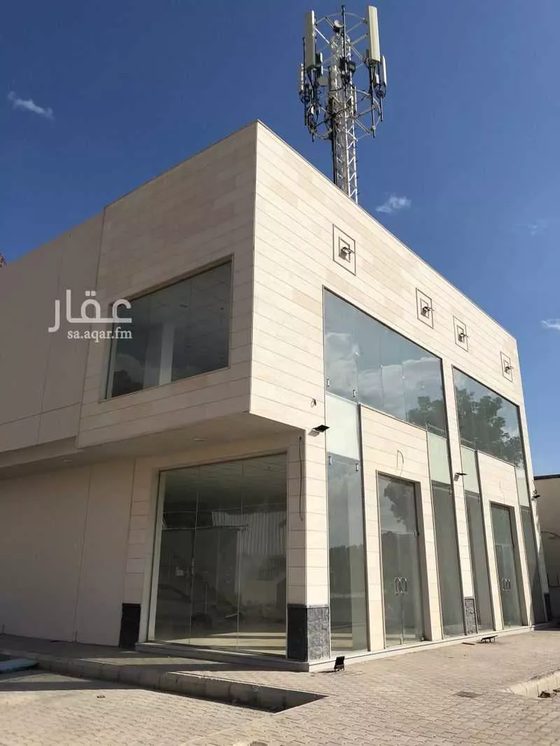 محل 365 م² في سيد الشهداء 2