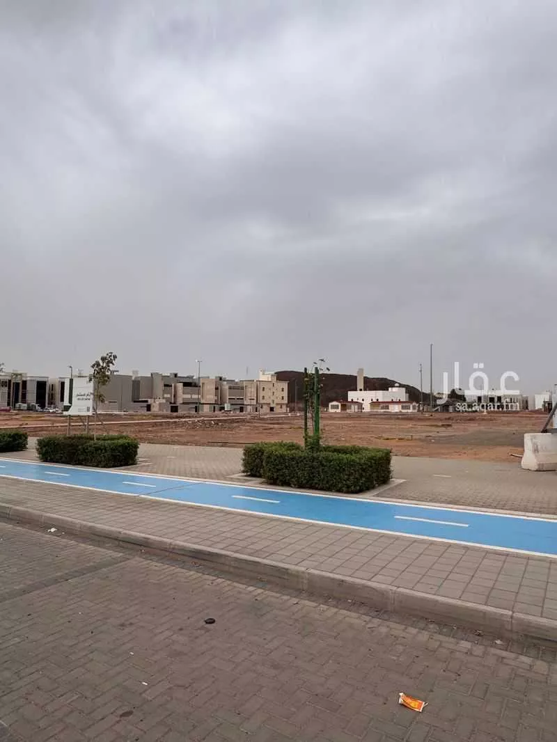 3042 sqm land in Mudhainib 2