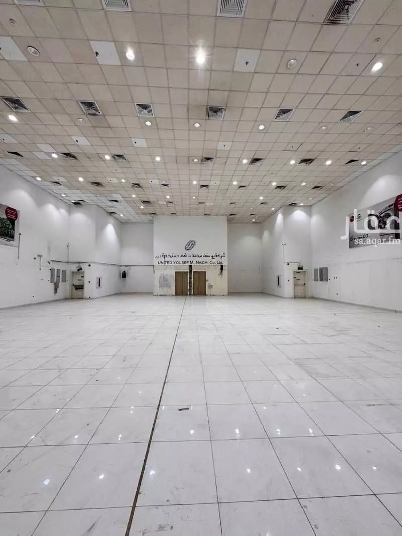 محل 500 م² في العانبس 3