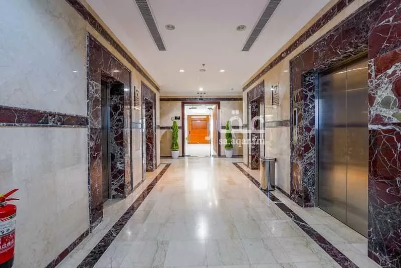 9 bedroom office in Al Faisaliyyah, Jeddah 5