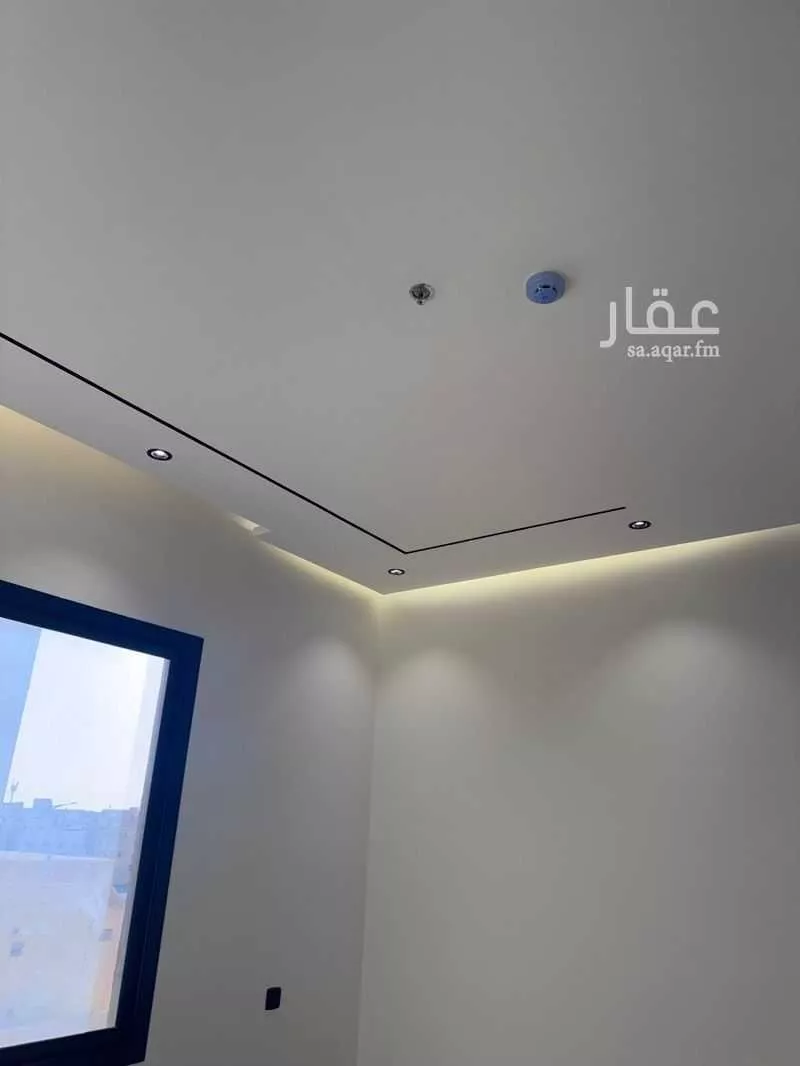 عمارة 80 م² في العليا 1