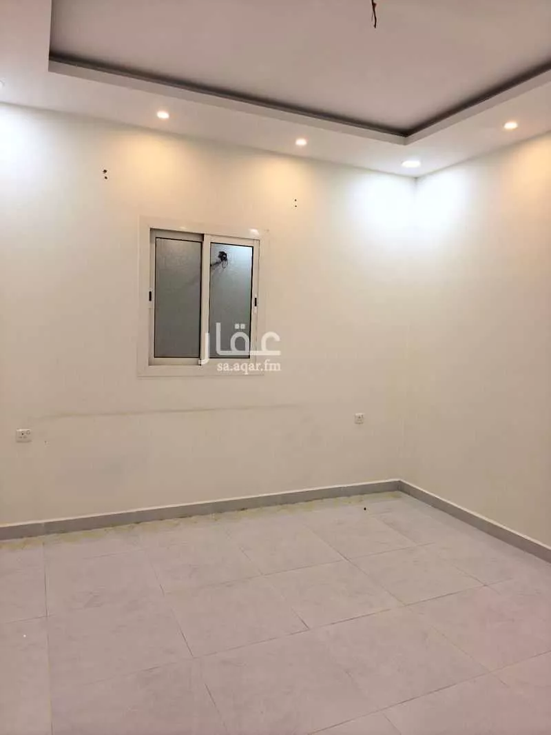 21 bedroom building in King Fahd, Madinah 15